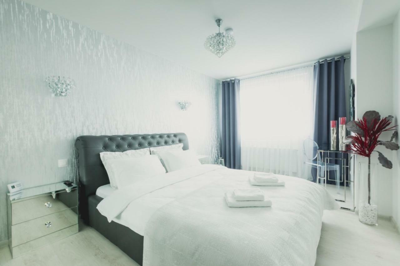 Apartment Alonisos Lux Брашов Экстерьер фото
