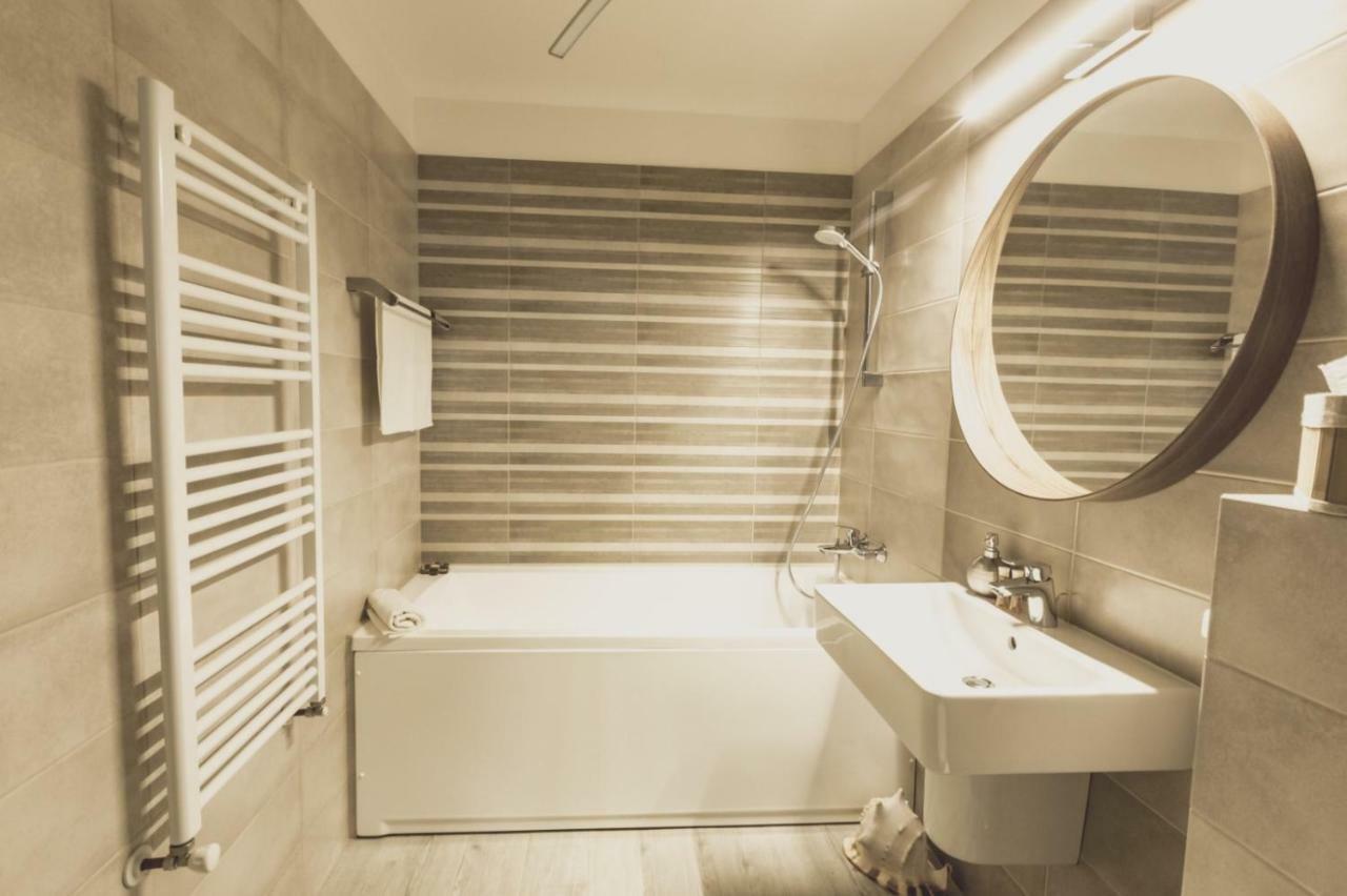 Apartment Alonisos Lux Брашов Экстерьер фото